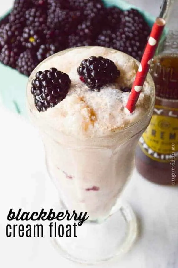 Blackberry Cream Float made with blackberry cobbler ice cream, fresh blackberries, and cream soda