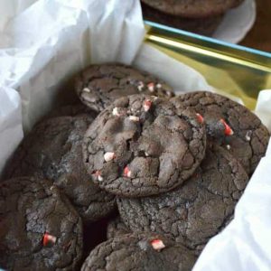 Peppermint Hot Chocolate Brownie Cookies