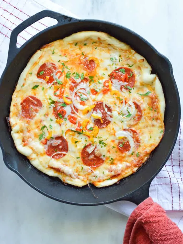How to Make Cast-Iron Skillet Pizza