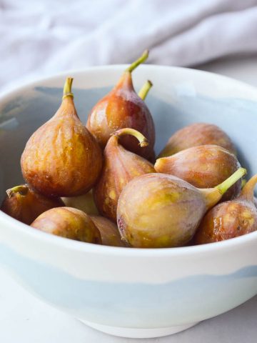 A bowl of freshly picked figs ready to be made into the filling for homemade fresh fig newtons